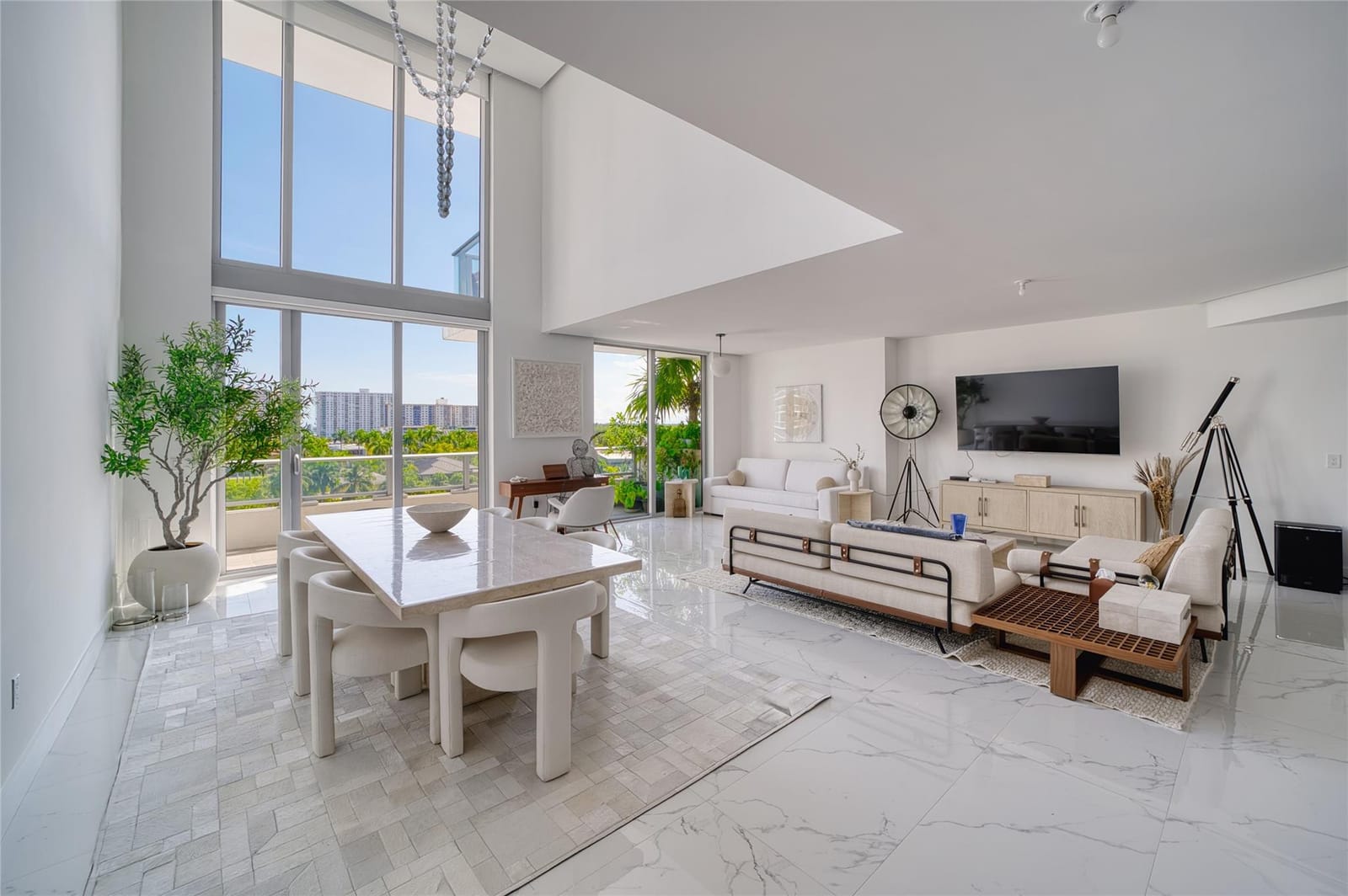 Pending home at 330 Sunny Isles Boulevard 5-504, Sunny Isles Beach, FL 33160