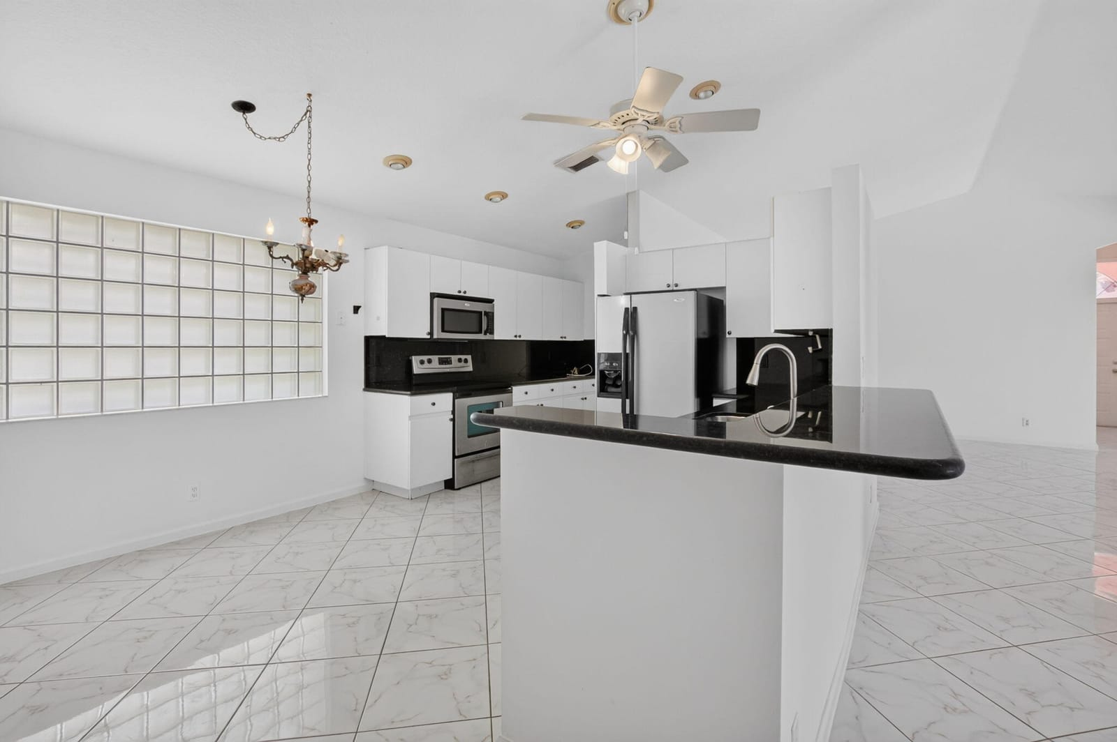 12663 CORAL LAKES Drive, Boynton Beach, FL 33437 photo 21