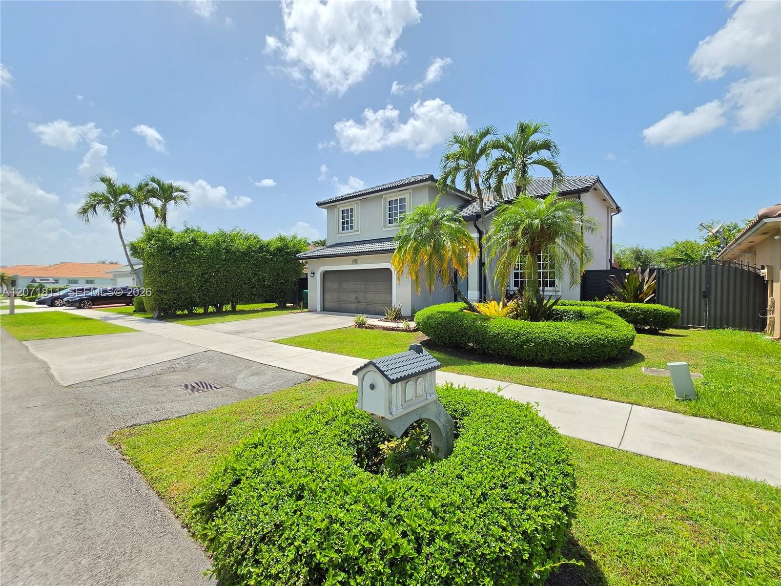 9352 SW 166th Court — photo 2
