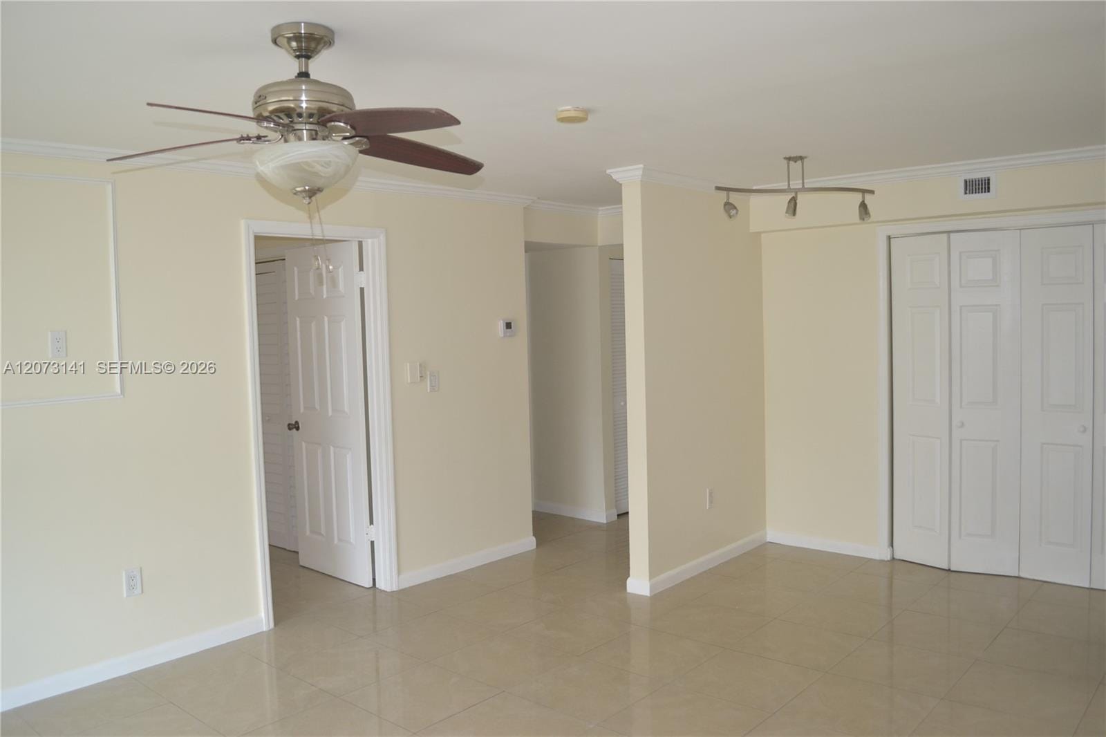 1720 N River Drive 602 — photo 2