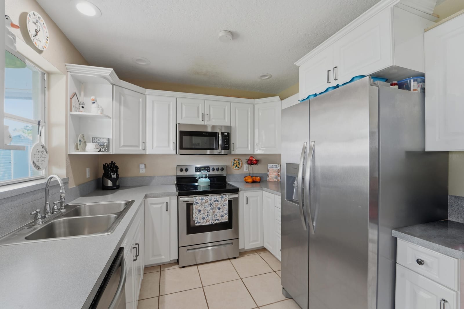 225 RIVER TERRACE Drive — photo 7