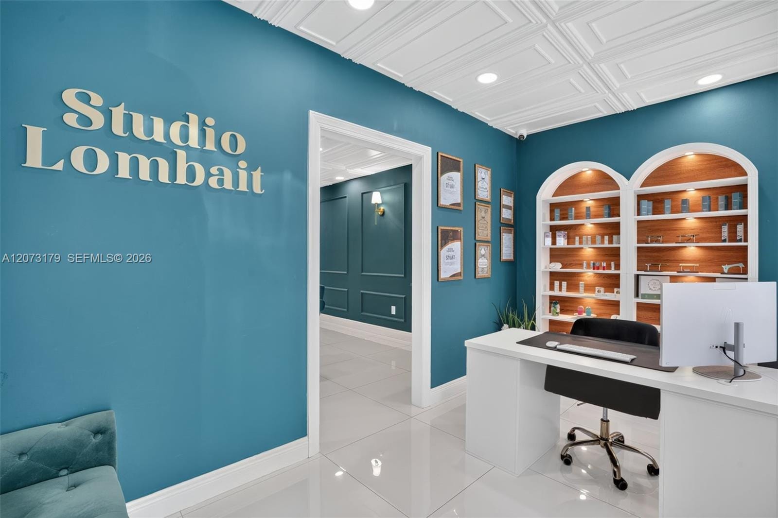 Turnkey Permanent Makeup Turnkey Permanent Makeup & Beauty Studio For Sale — photo 2
