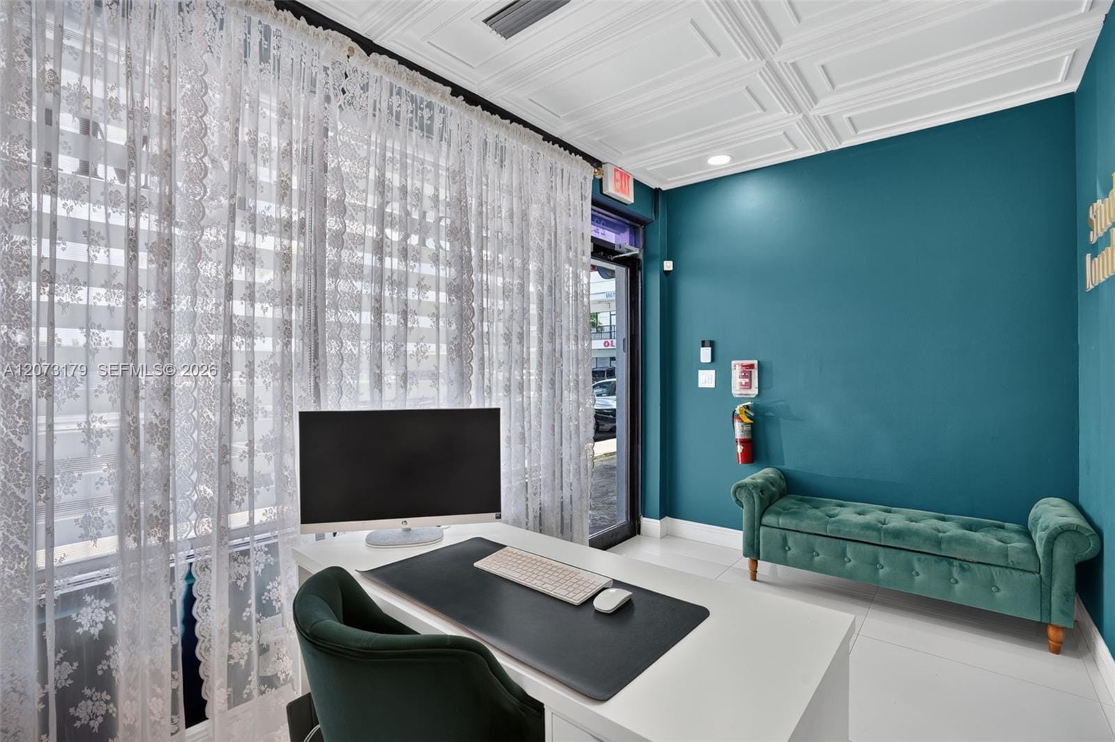 Turnkey Permanent Makeup Turnkey Permanent Makeup & Beauty Studio For Sale — photo 4