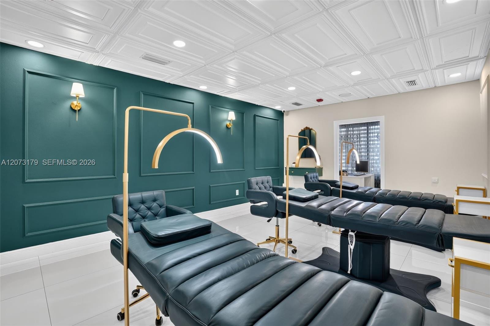 Turnkey Permanent Makeup Turnkey Permanent Makeup & Beauty Studio For Sale — photo 9