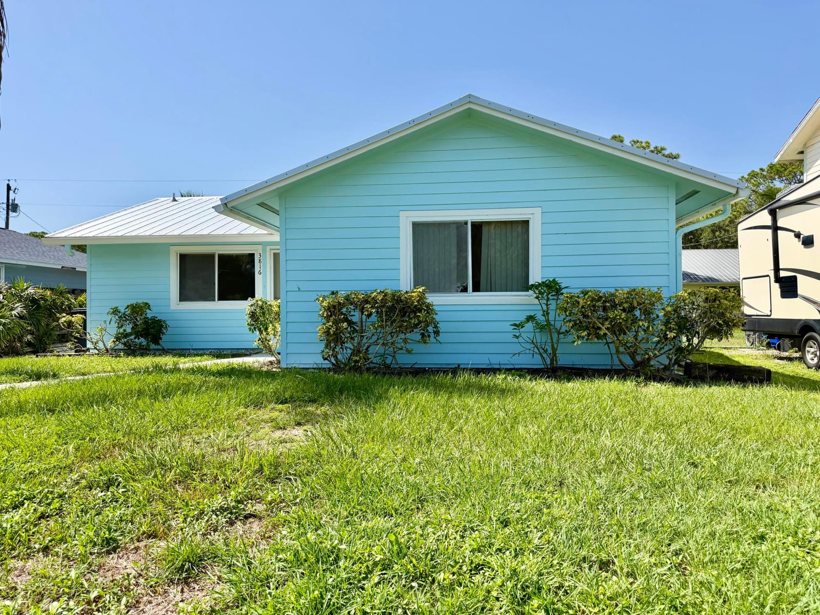3816 SE Middle Street, Stuart, FL 34997 photo 2