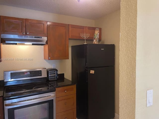 4251 NW 5th Street 112, Plantation, FL 33317
