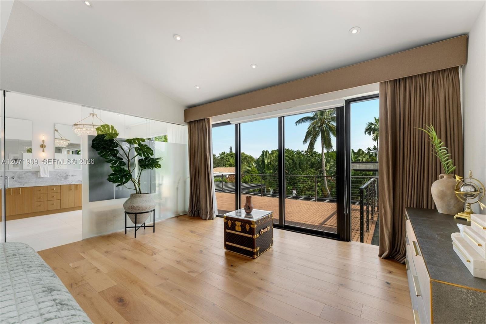 795 Lakeview Drive, Miami Beach, FL 33140 photo 18