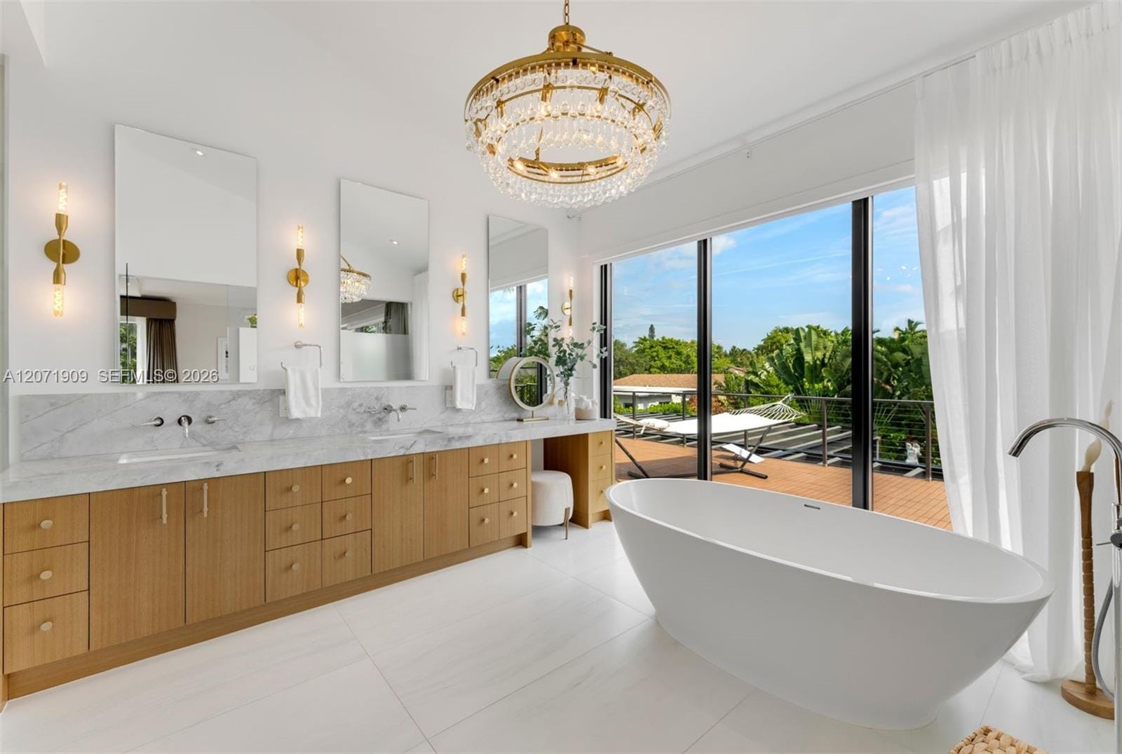 795 Lakeview Drive, Miami Beach, FL 33140 photo 19
