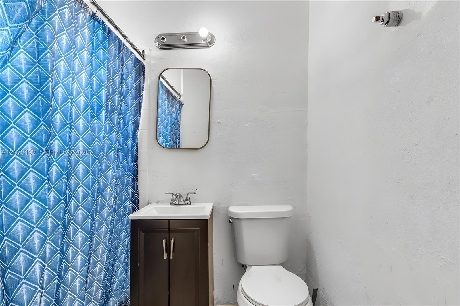 2180 NW 30th Street, Miami, FL 33142 photo 18