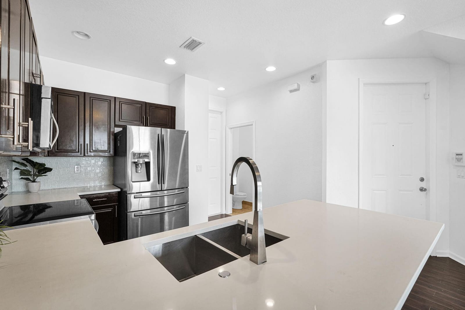 1427 NW 34th Way — photo 6