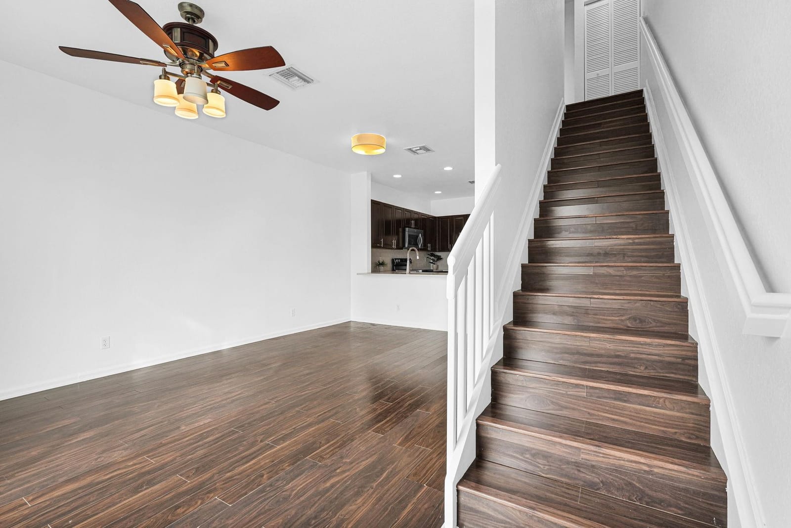 1427 NW 34th Way — photo 7