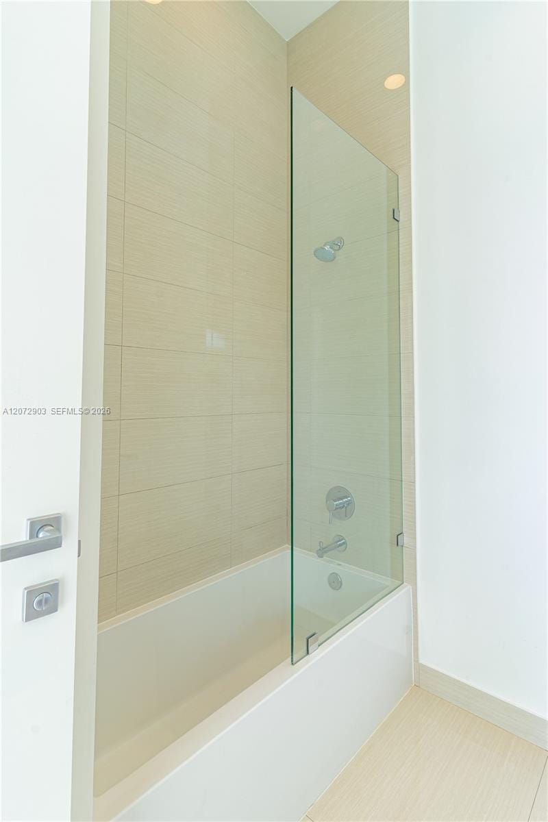 3250 NE 188th Street 101, Aventura, FL 33180 photo 26