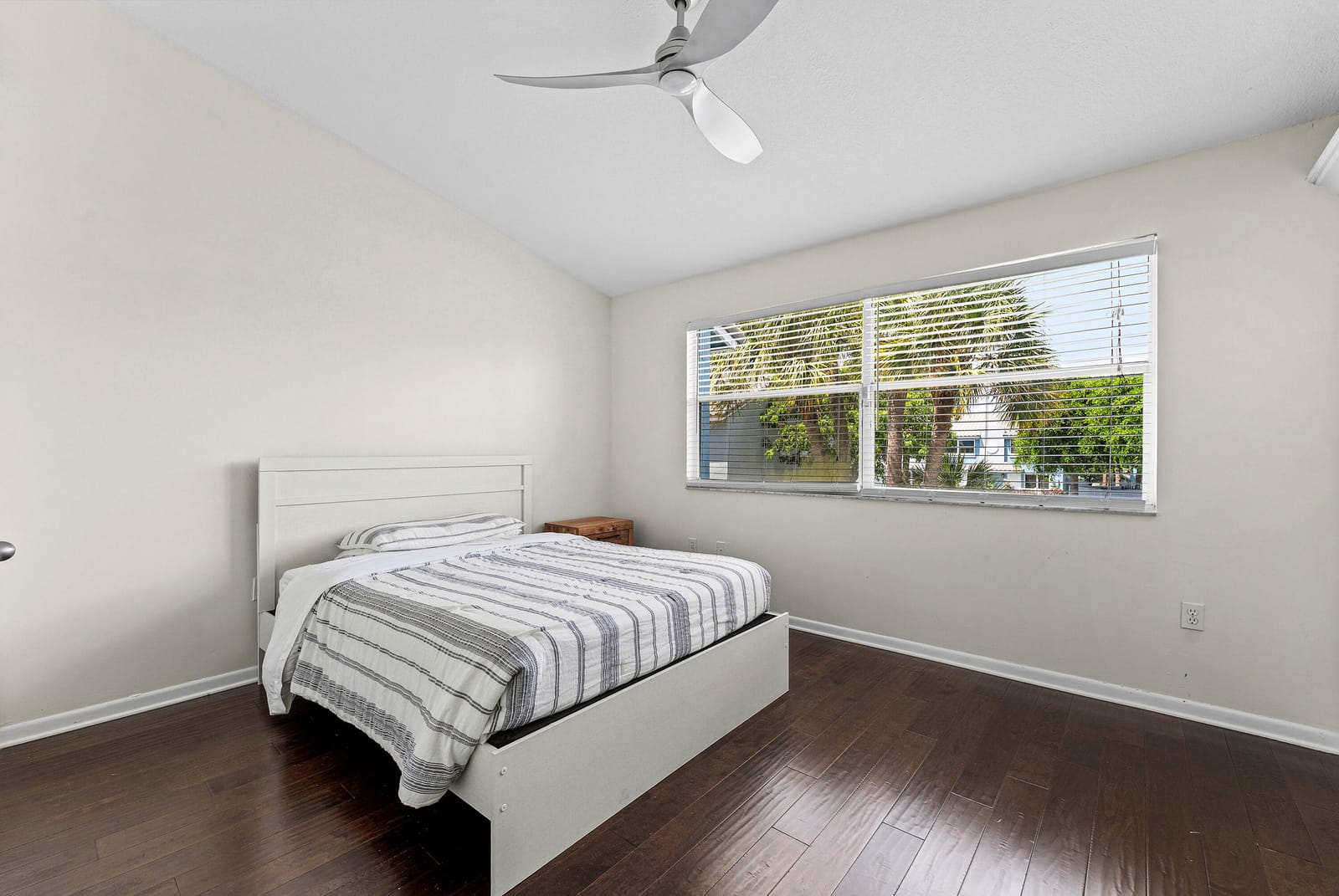 968 Jeffery Street, Boca Raton, FL 33487 photo 16