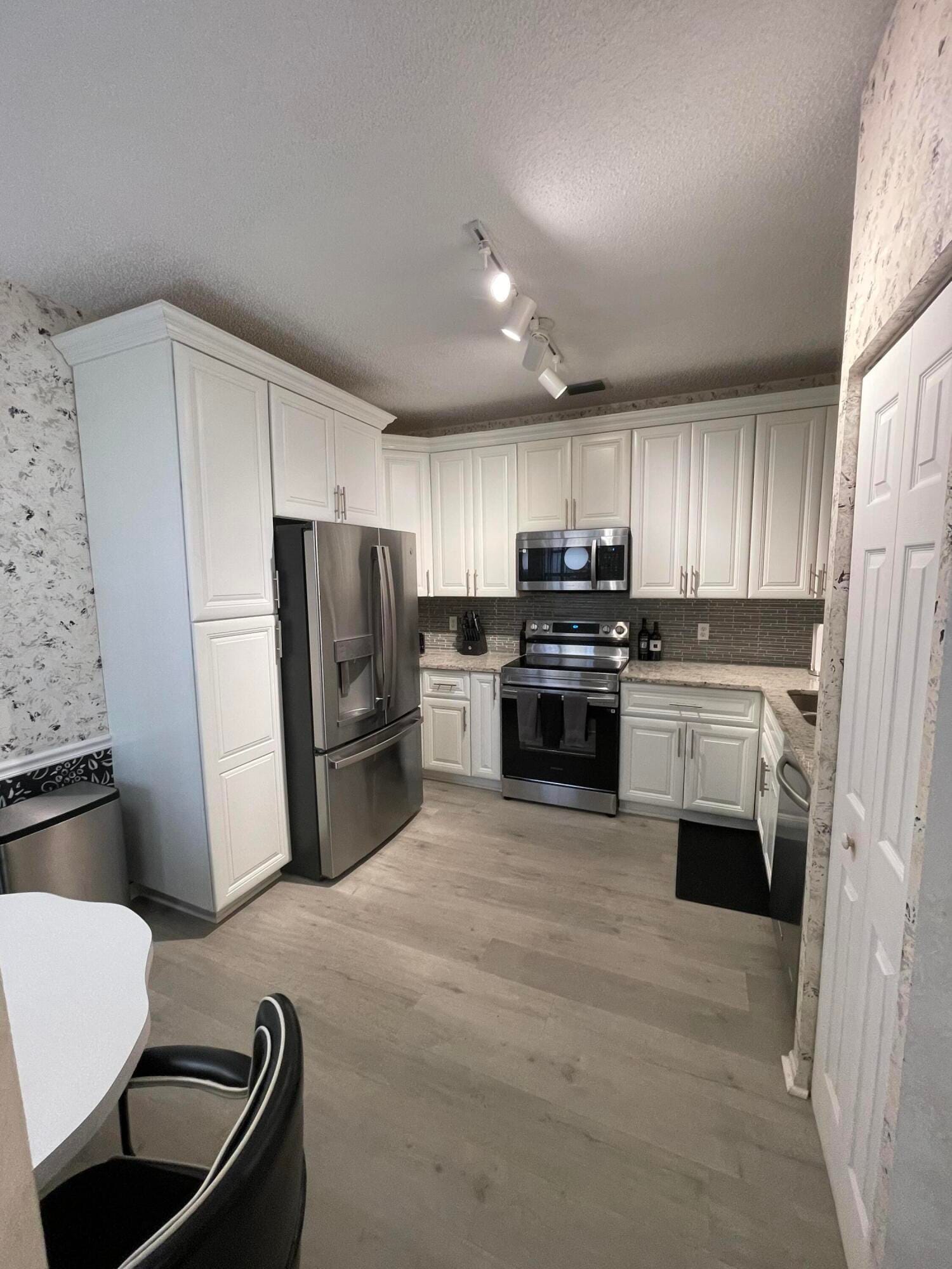 7941 LAINA Lane 2 — photo 9