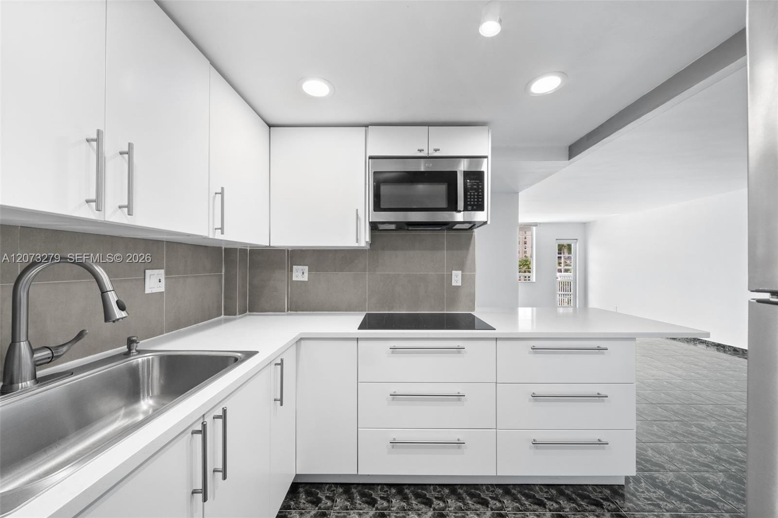 1913 S Ocean Drive 208A, Hallandale Beach, FL 33009 photo 2