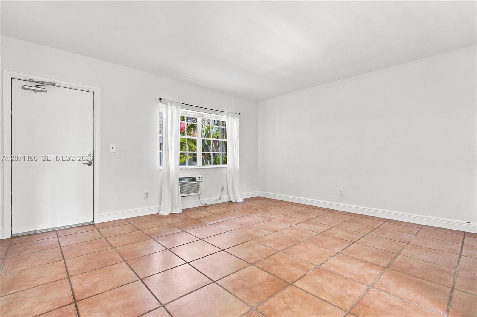 6511 Santona Street C6, Coral Gables, FL 33146 photo 4