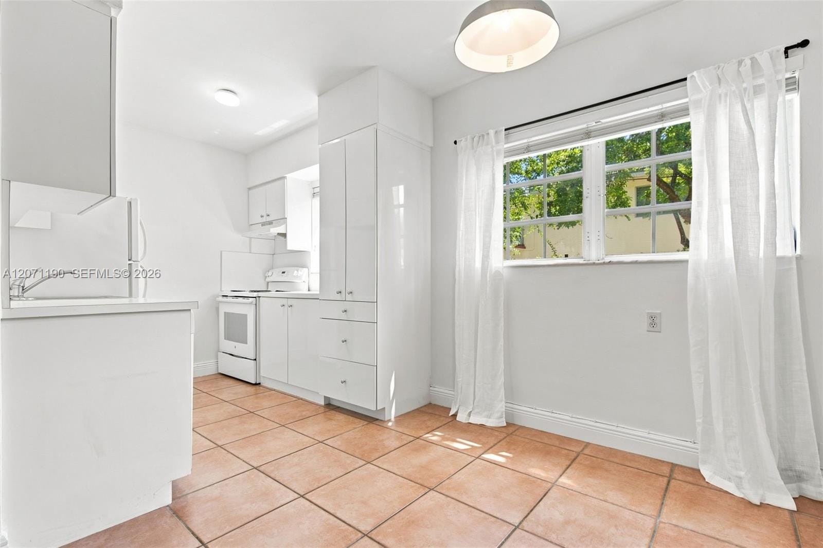 6511 Santona Street C6, Coral Gables, FL 33146 photo 8