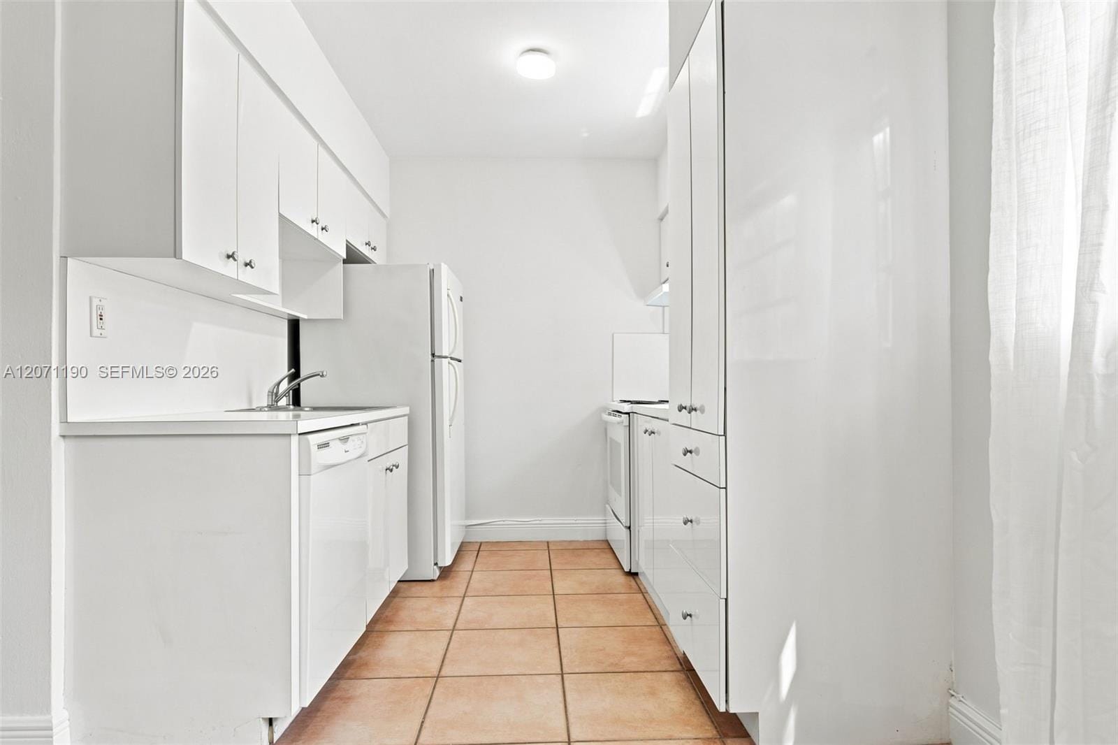 6511 Santona Street C6, Coral Gables, FL 33146 photo 10