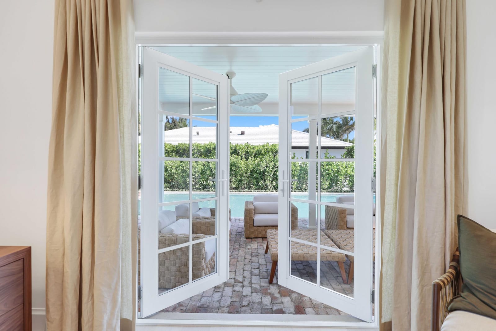 257 Via Linda, Palm Beach, FL 33480 photo 18