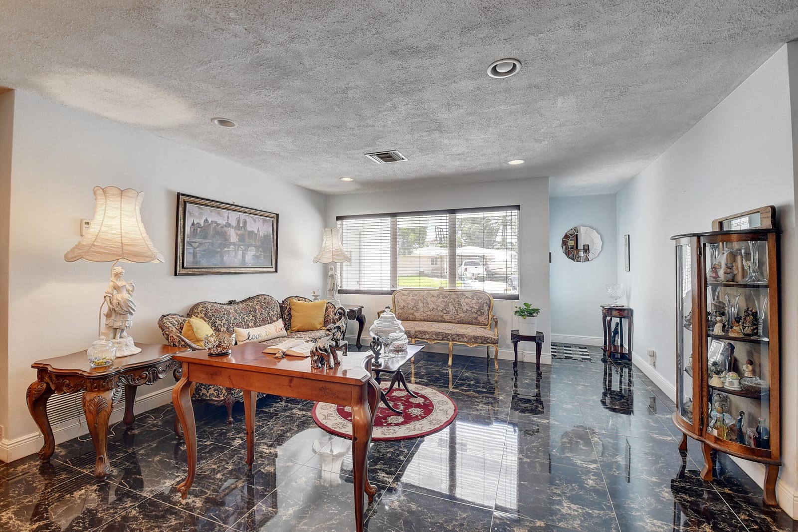 2815 SW 9th Street — photo 5