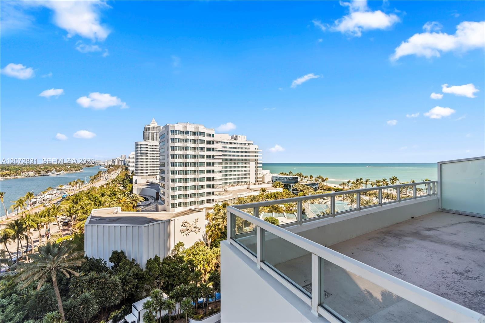 4401 Collins Avenue 915 — photo 2