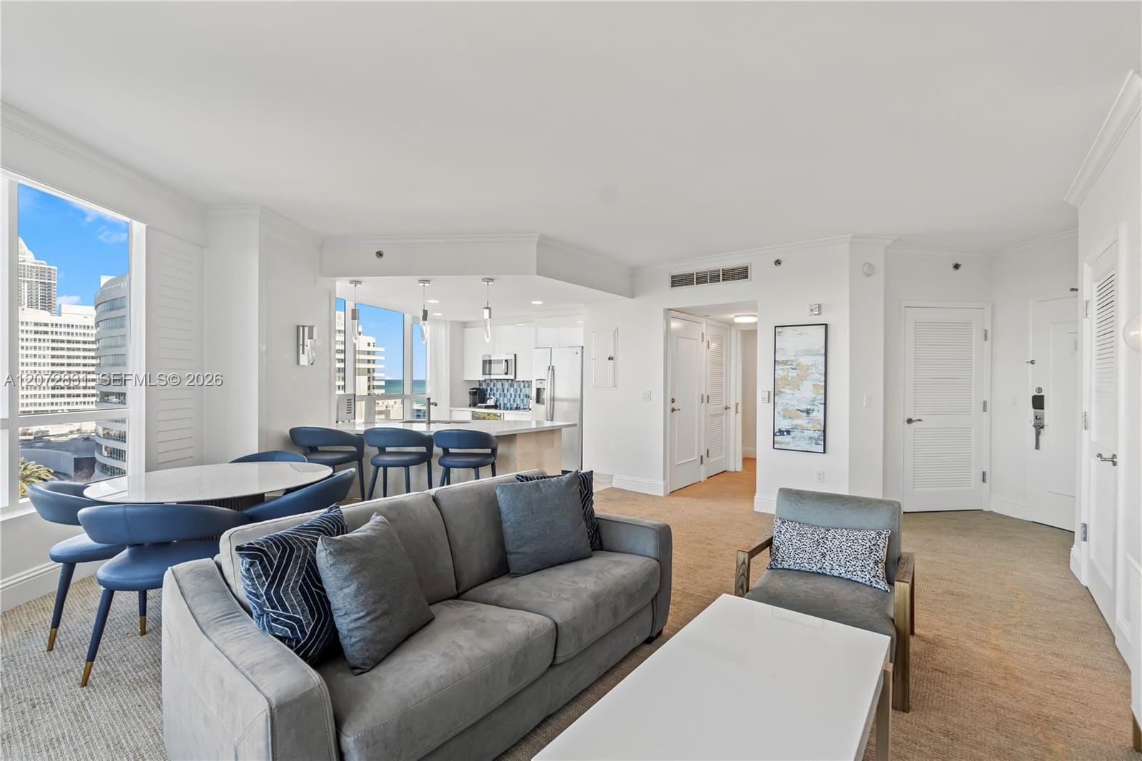 4401 Collins Avenue 915 — photo 7