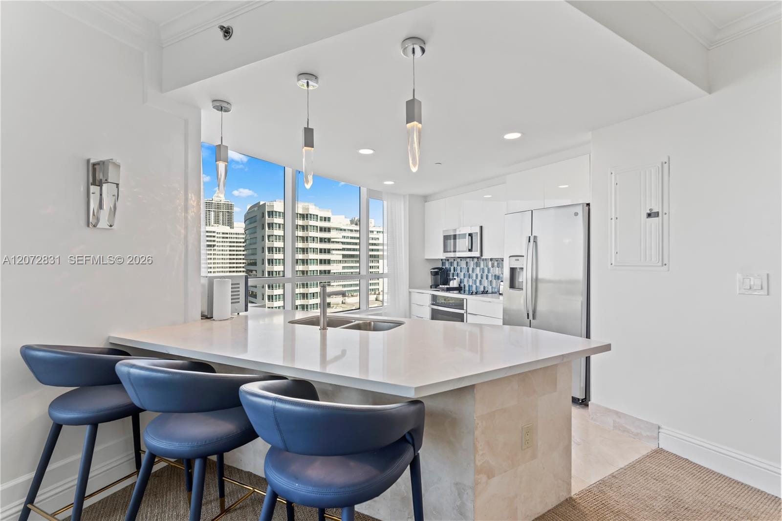 4401 Collins Avenue 915 — photo 10