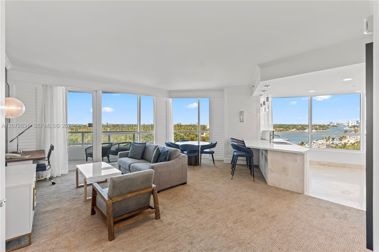 4401 Collins Avenue 915, Miami Beach, FL 33140