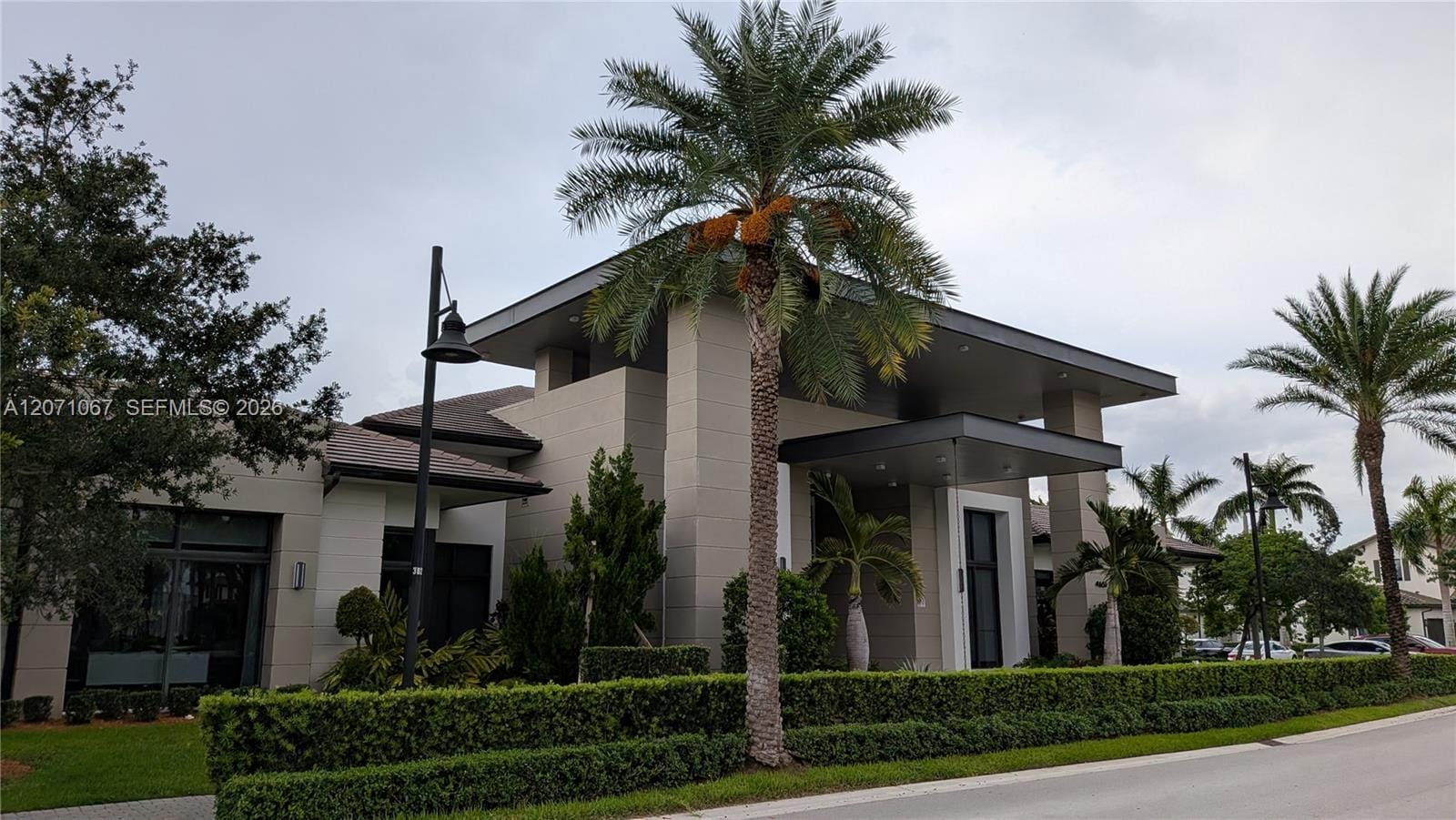8001 NW 41st Street F-204, Doral, FL 33166 photo 13