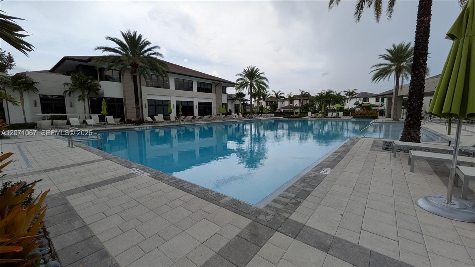 8001 NW 41st Street F-204, Doral, FL 33166 photo 23