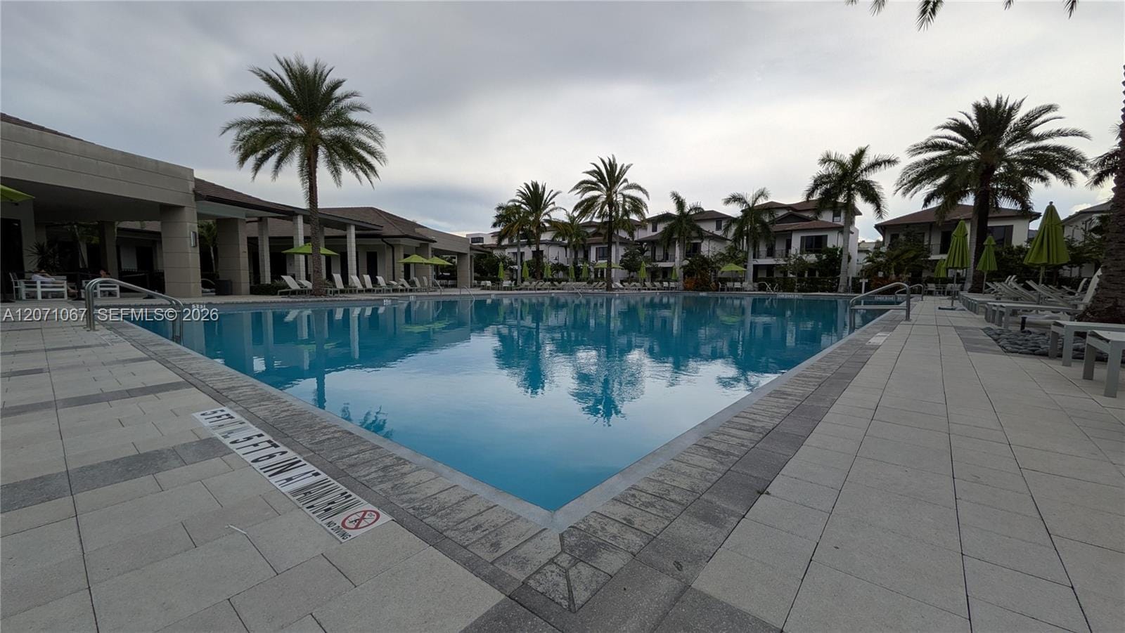 8001 NW 41st Street F-204, Doral, FL 33166 photo 27