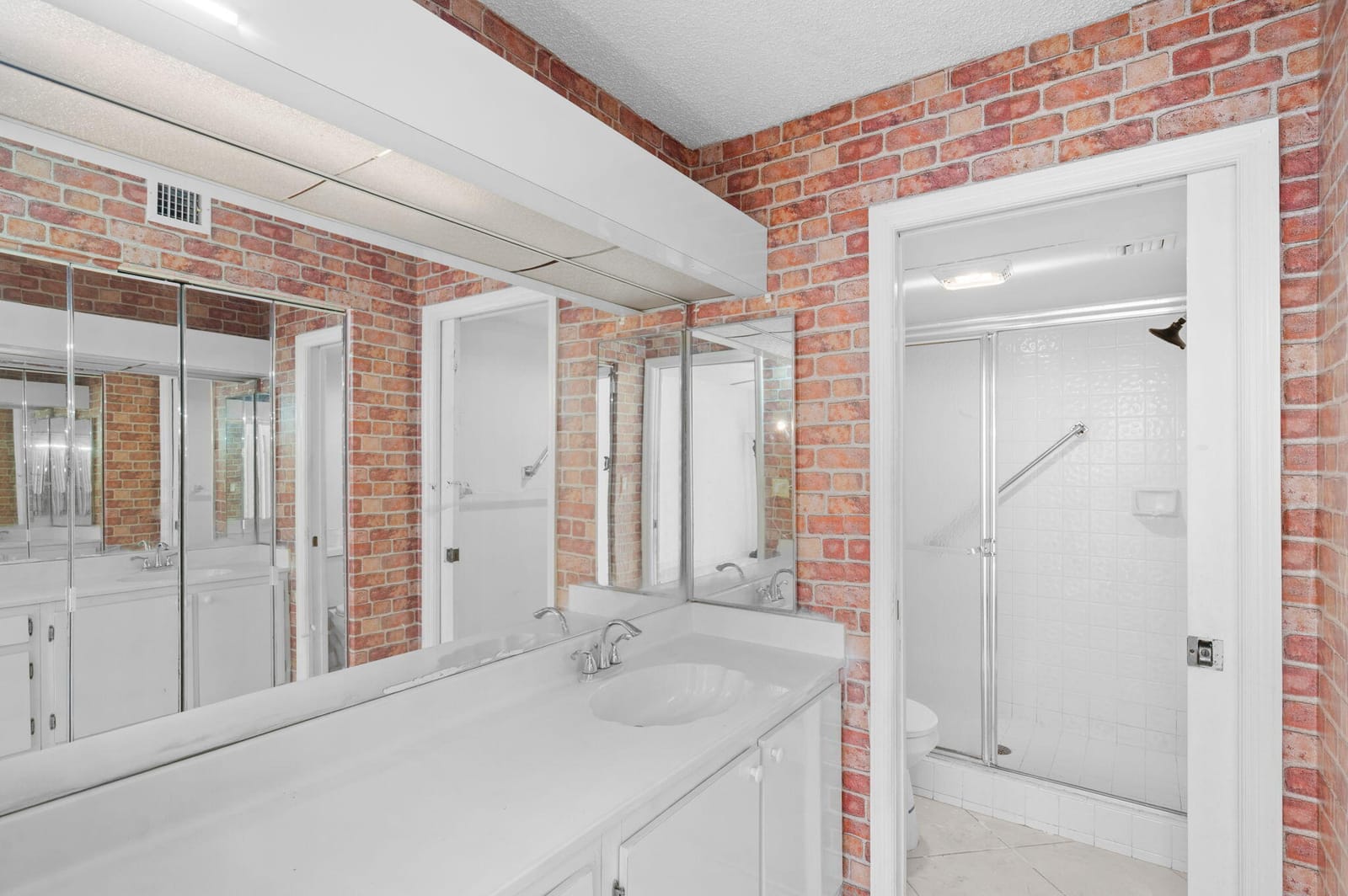 10837 W CLAIRMONT Circle 208, Tamarac, FL 33321 photo 18