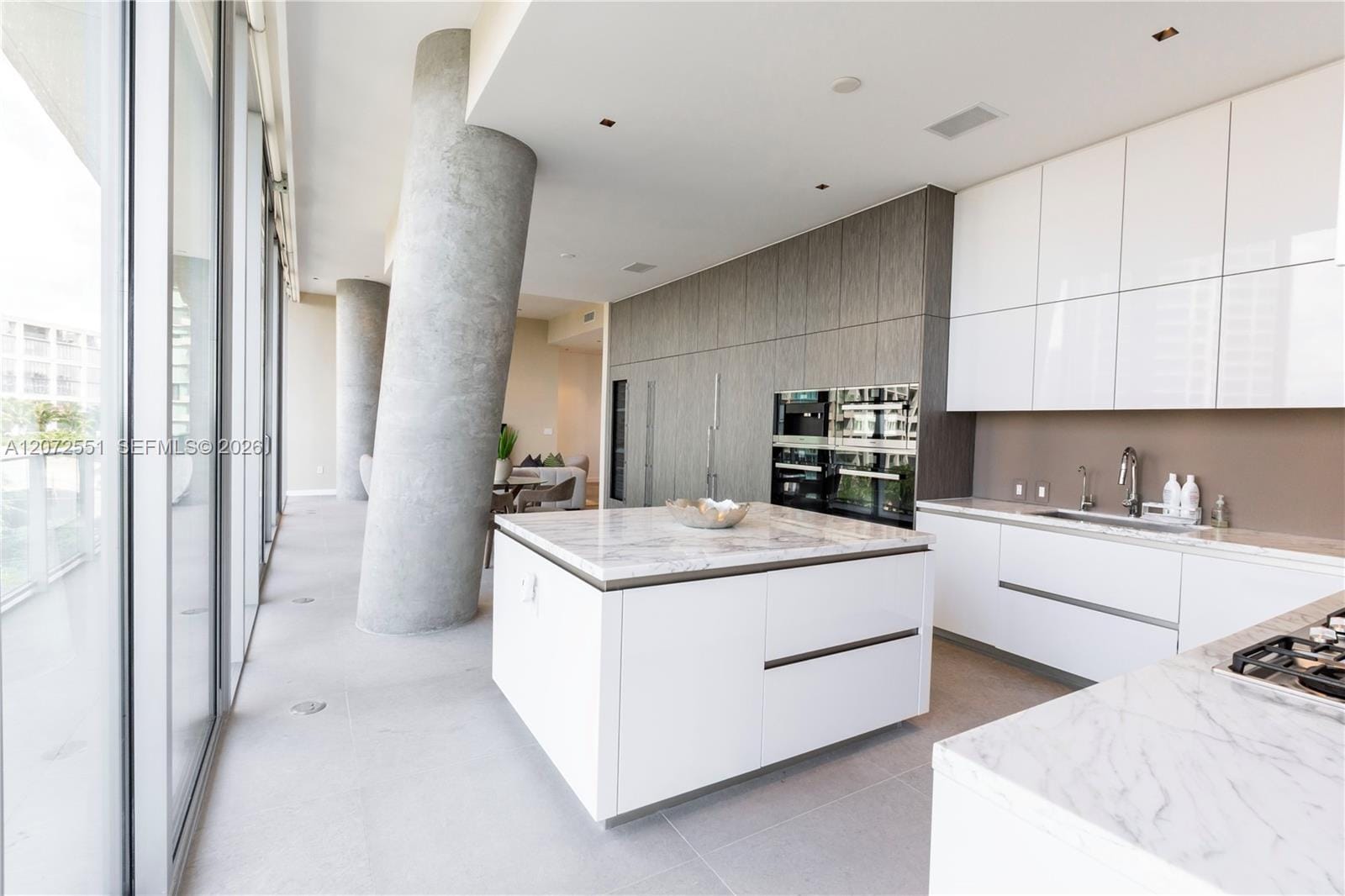 2675 S Bayshore Drive 602S — photo 3