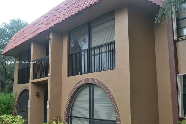 8601 NW 34th Place A208, Sunrise, FL 33351