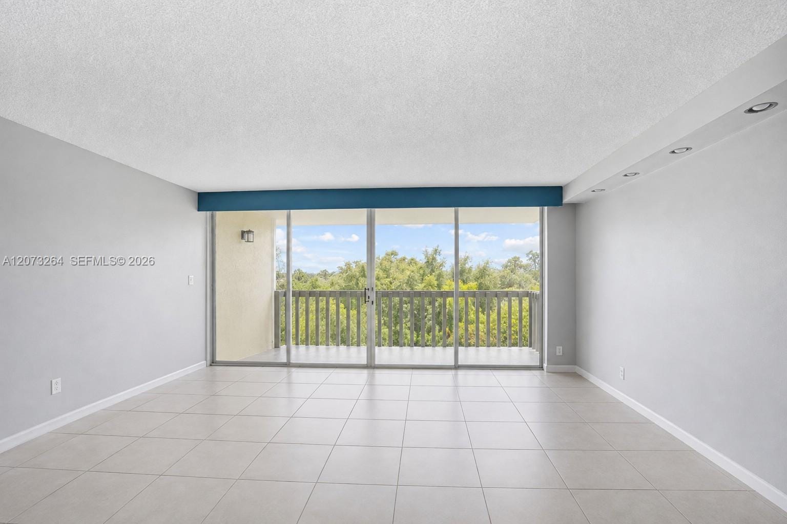 7051 Environ Boulevard 432 — photo 5