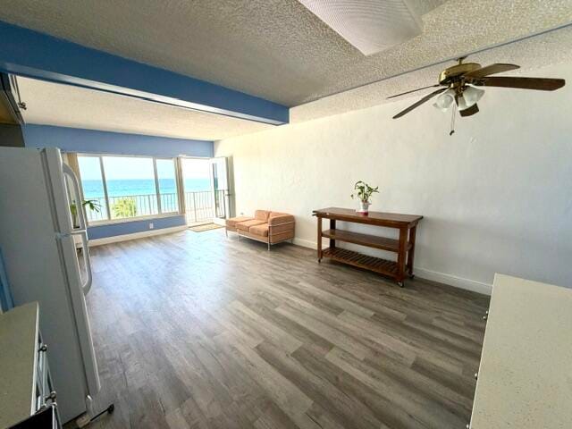 300 OREGON Street 408, Hollywood, FL 33019 photo 6