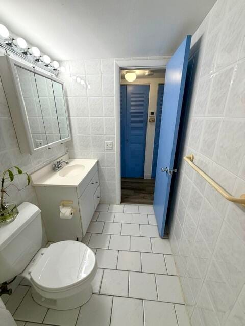 300 OREGON Street 408, Hollywood, FL 33019 photo 9