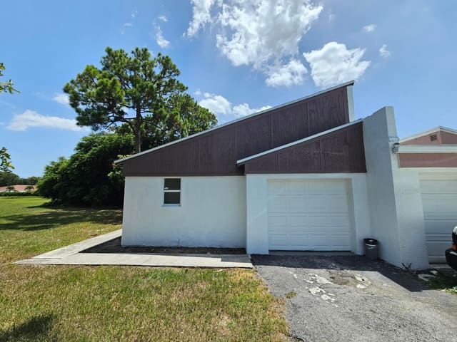 4824 NW 5TH Street, under contract in Rainberry Woods, Delray Beach, FL
