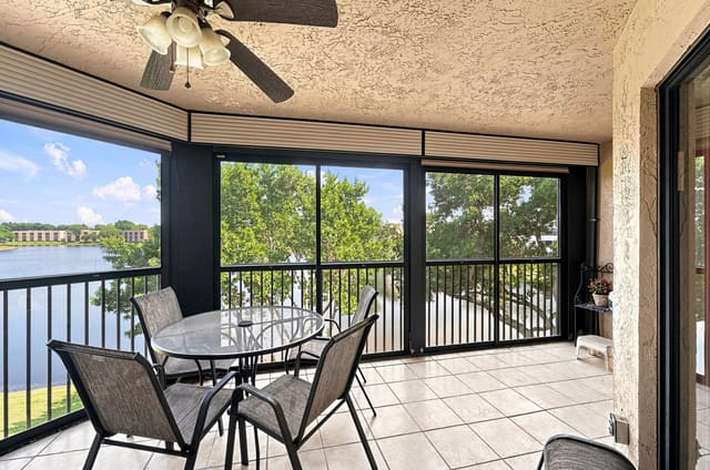 7254 FAIRFAX Drive 304, Tamarac, FL 33321