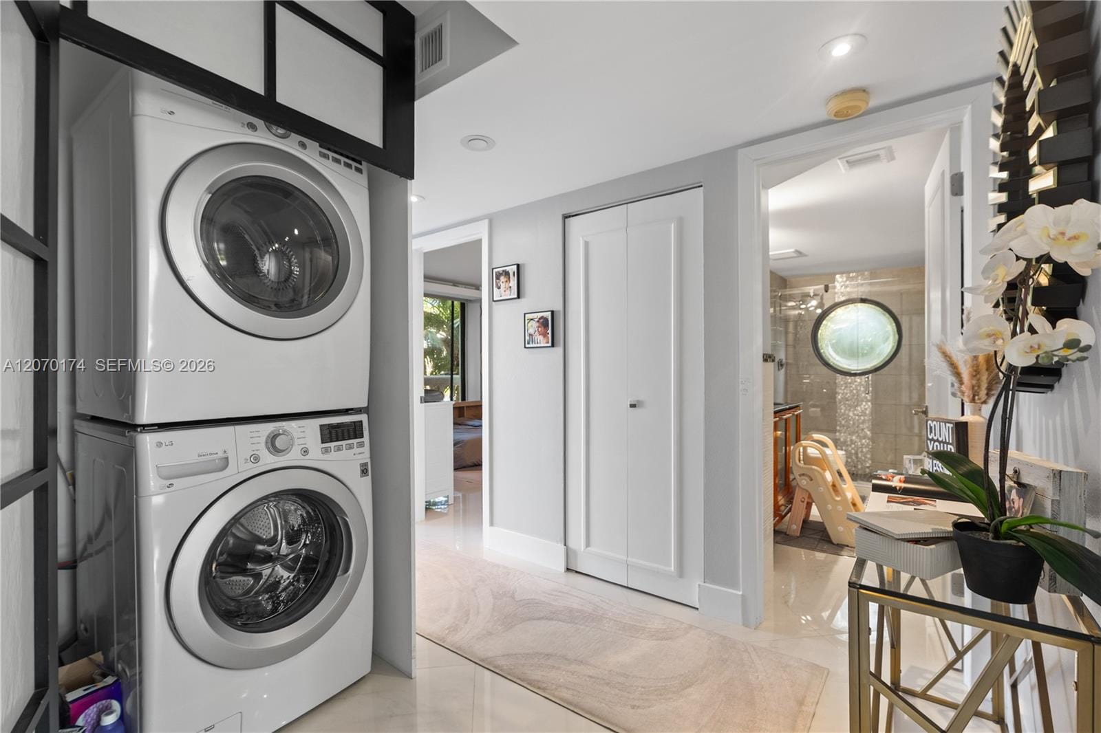 1000 W Island Boulevard 202, Aventura, FL 33160 photo 14