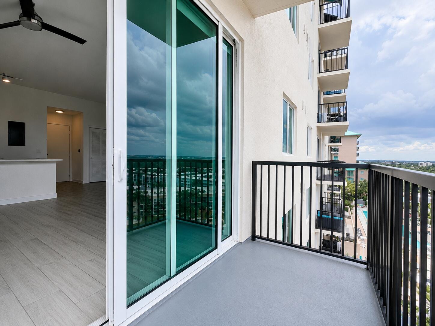 601 E Dania Beach Boulevard 1008 — photo 8