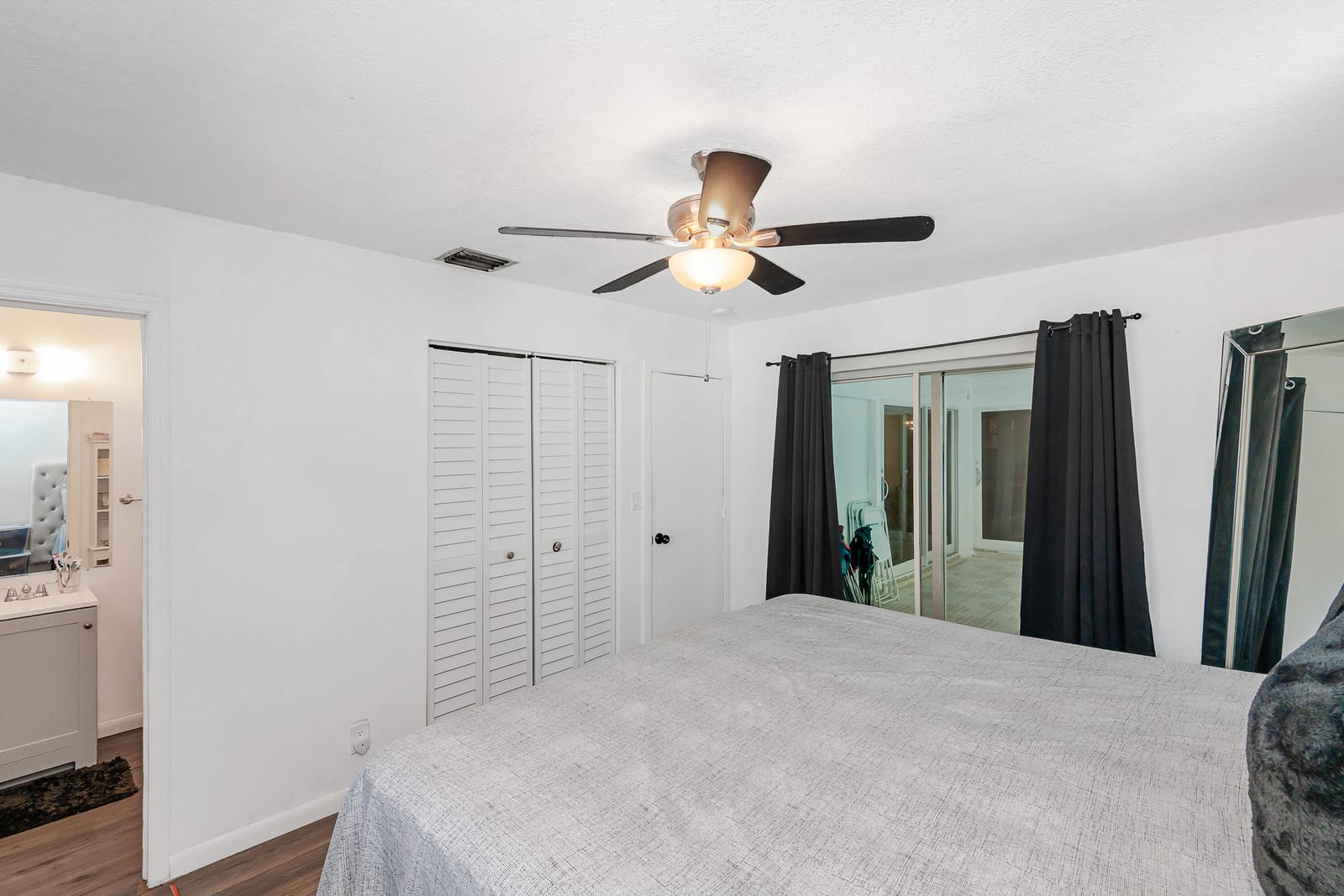 3611 NW 40TH Court — photo 12
