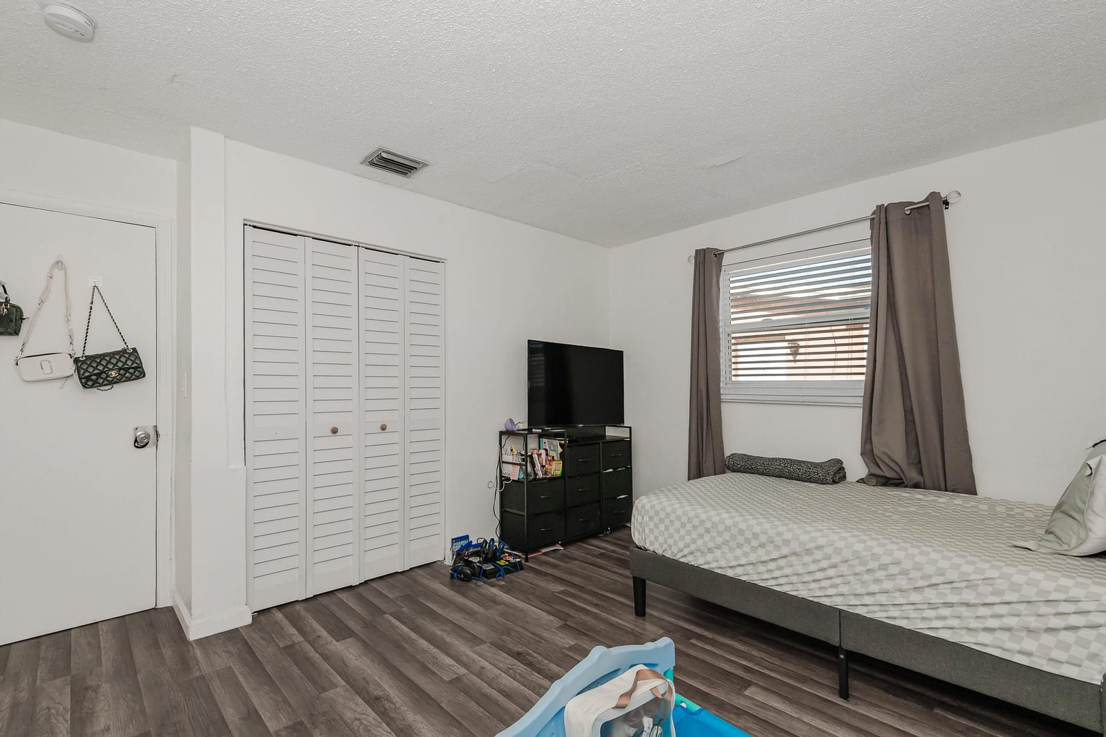 3611 NW 40TH Court, Lauderdale Lakes, FL 33309 photo 15