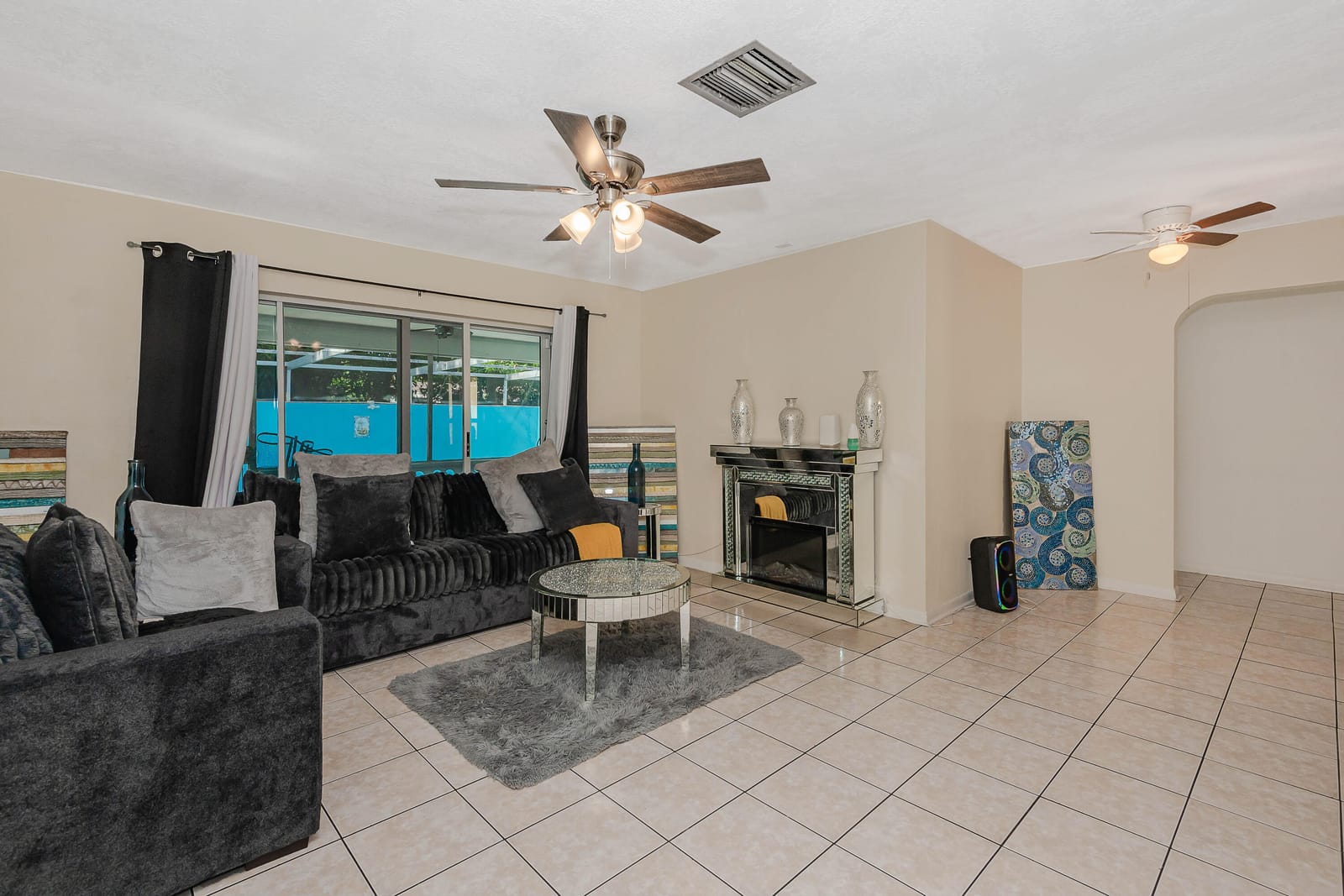 3611 NW 40TH Court — photo 9