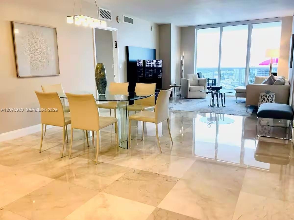 1850 S Ocean Drive 3508 — photo 2