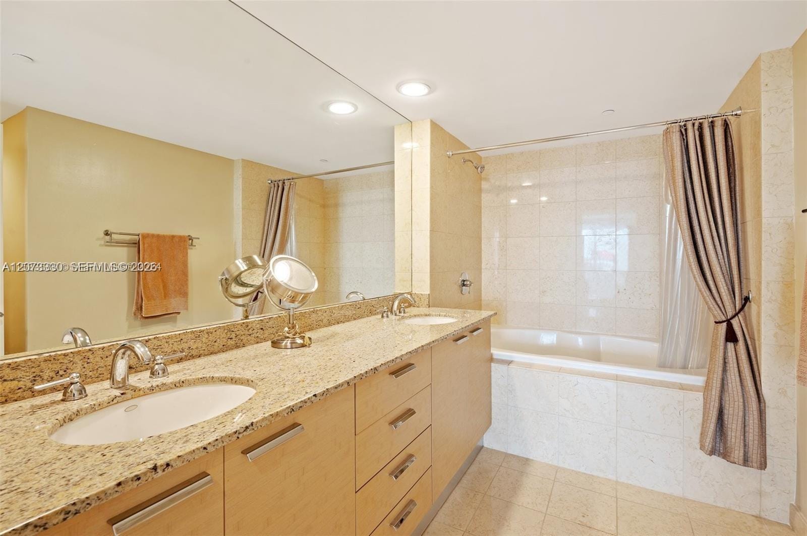 1850 S Ocean Drive 3508 — photo 5
