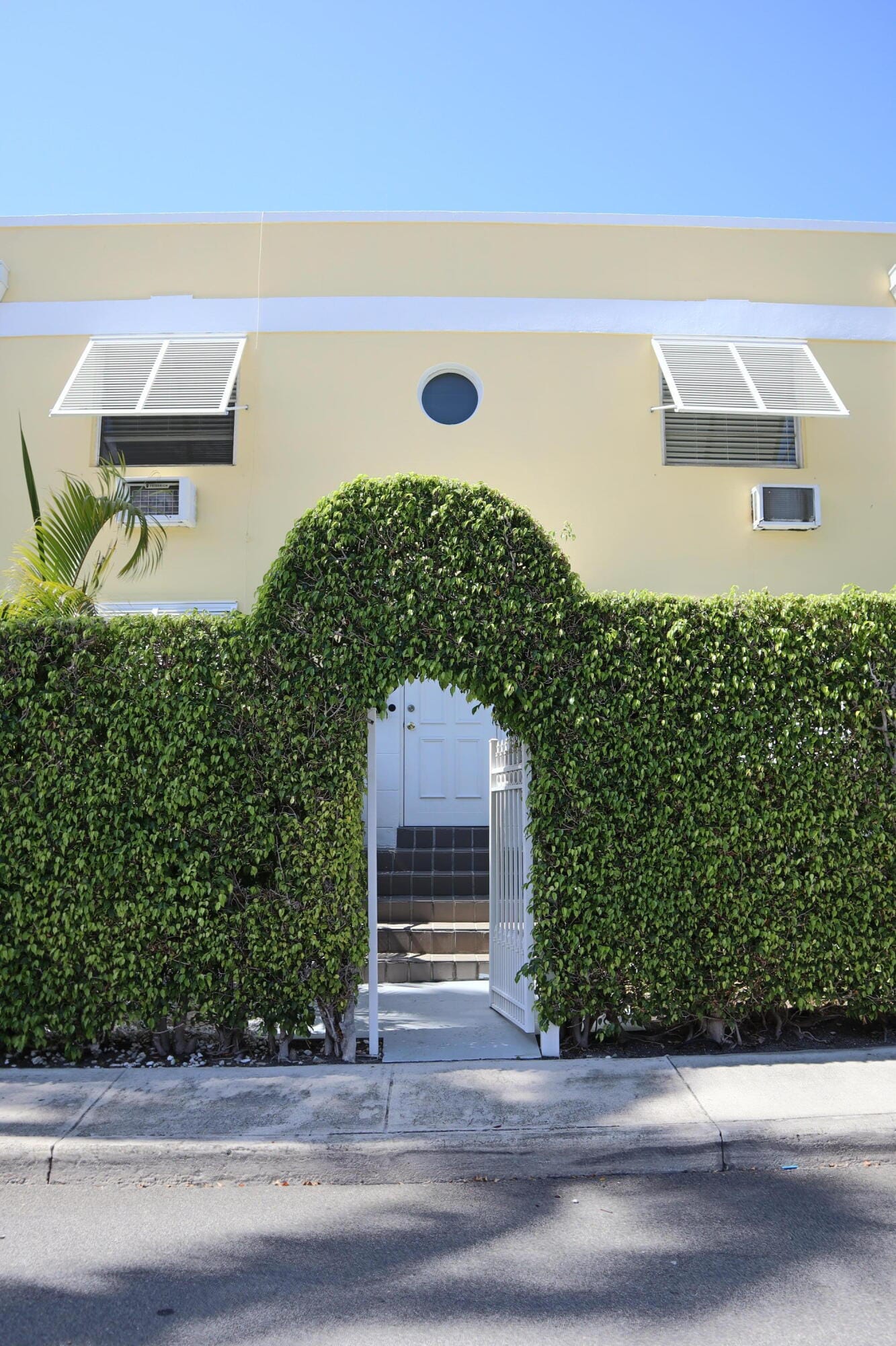 172 N COUNTY Road 2, Palm Beach, FL 33480 photo 12