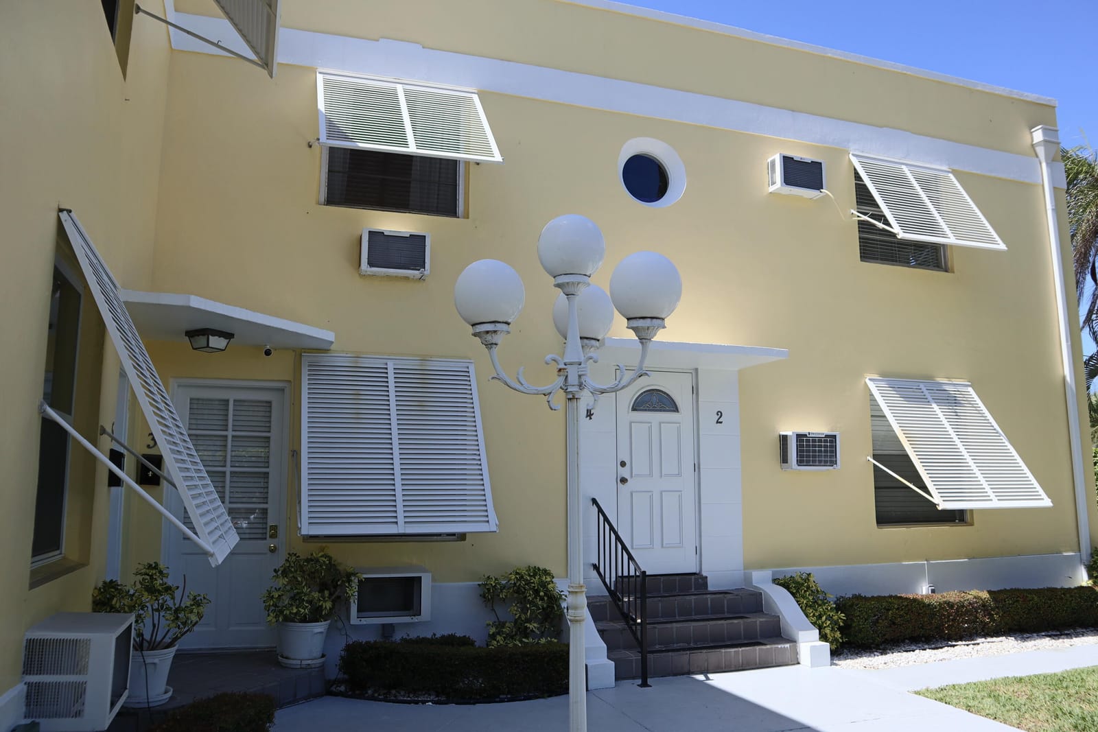 172 N COUNTY Road 2, Palm Beach, FL 33480 photo 13