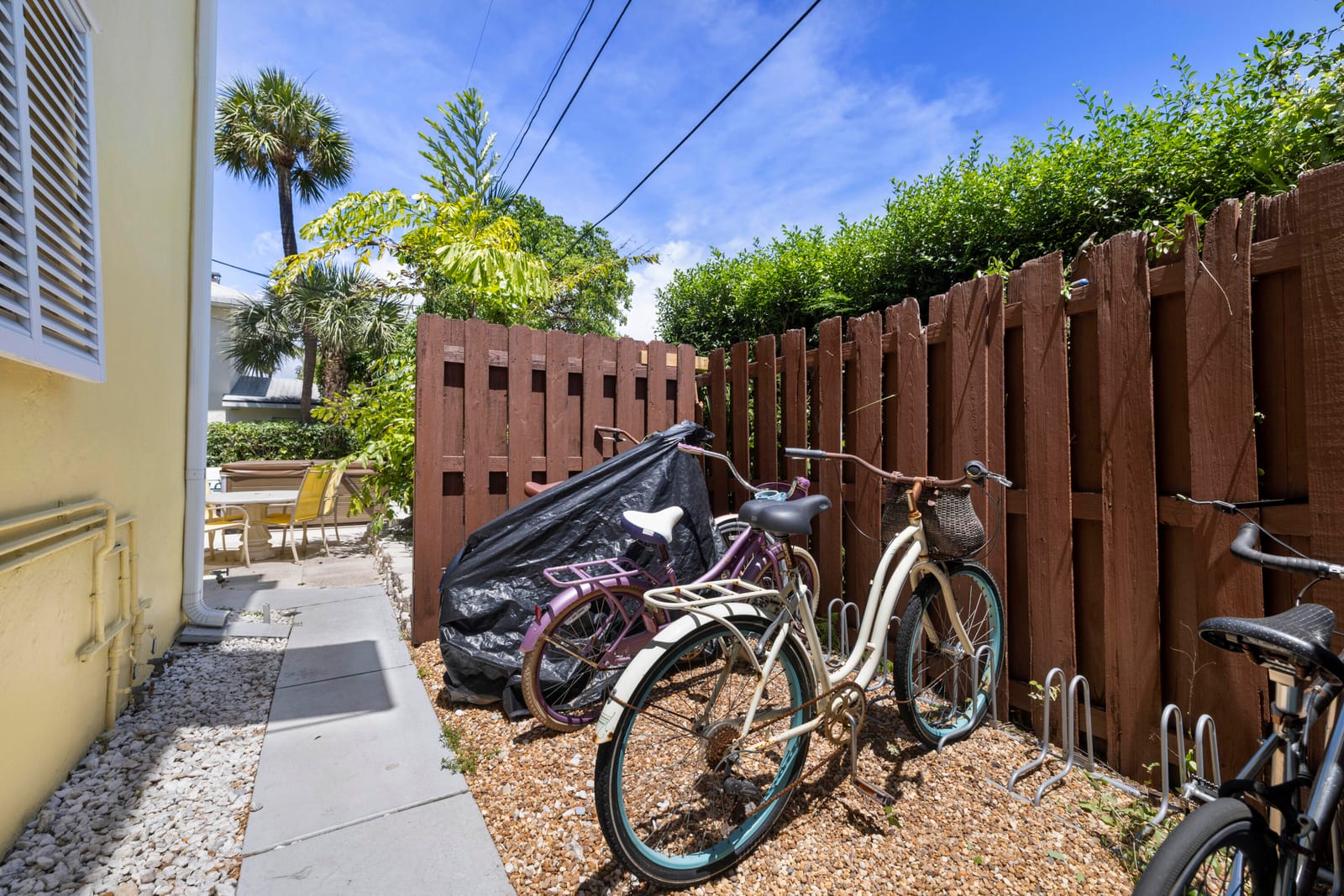 172 N COUNTY Road 2, Palm Beach, FL 33480 photo 16