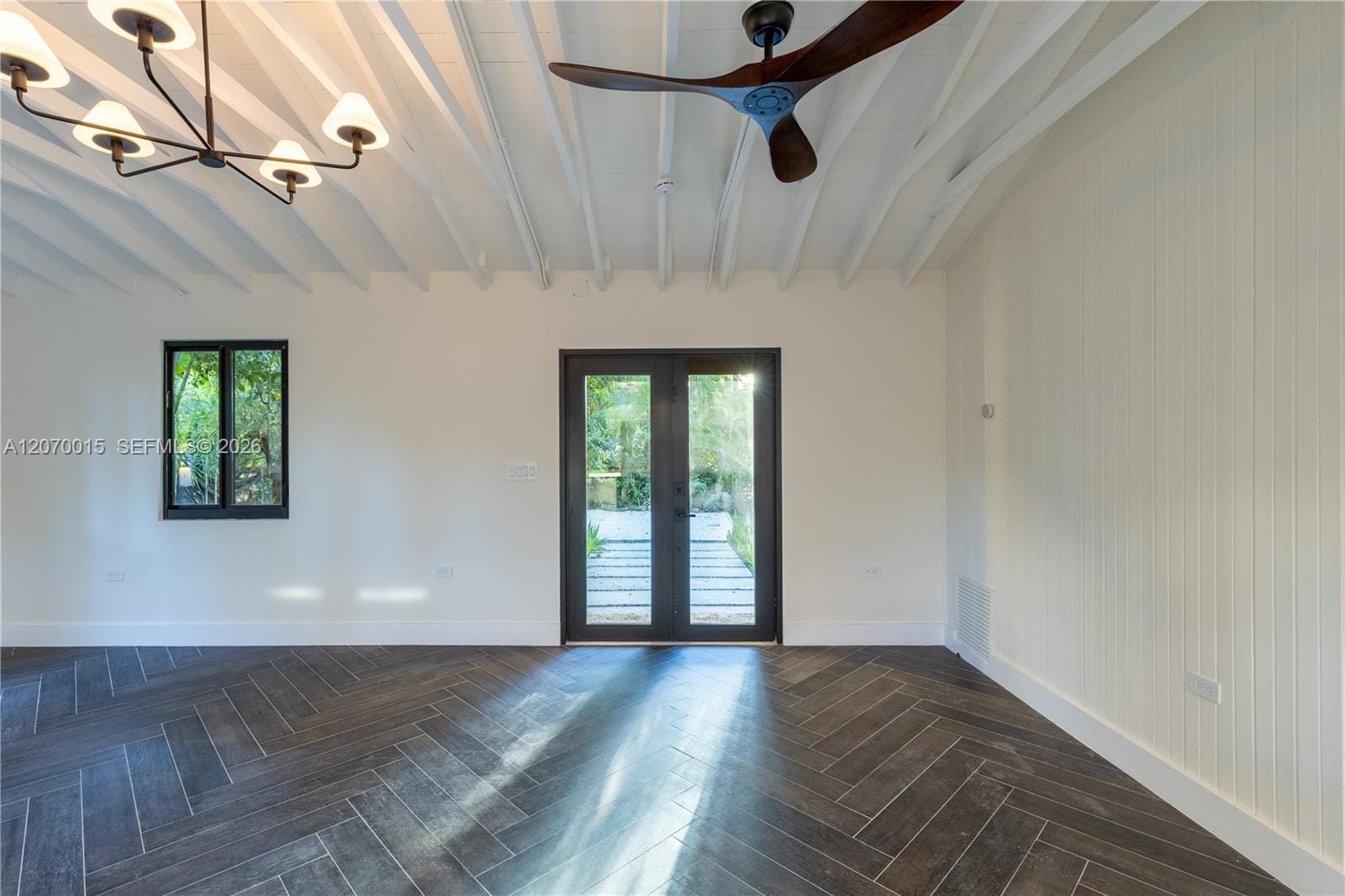 10901 NE 3rd Avenue, Miami, FL 33161 photo 17